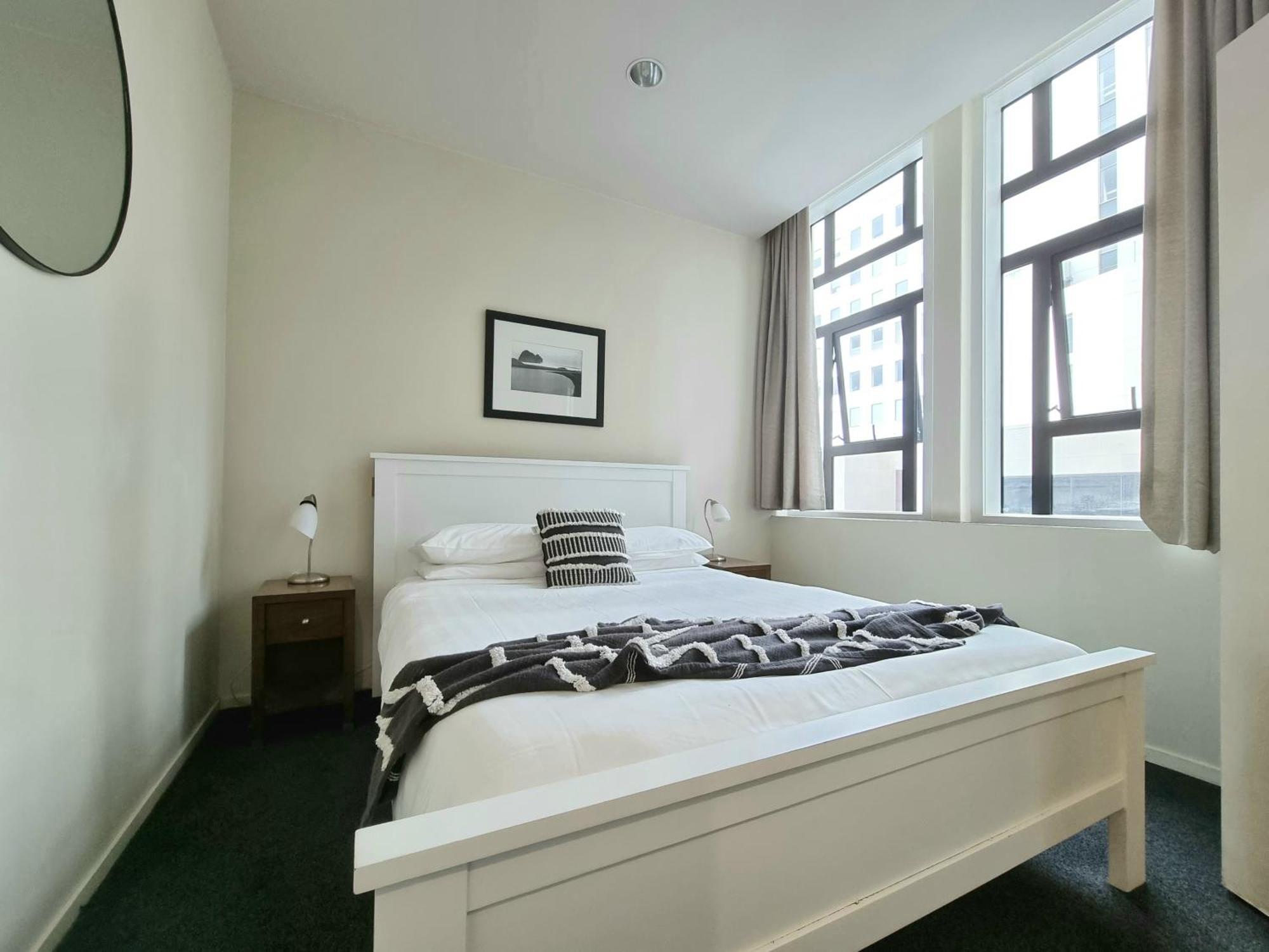 Urban Deco Apartment On Queen Street Auckland Ruang foto